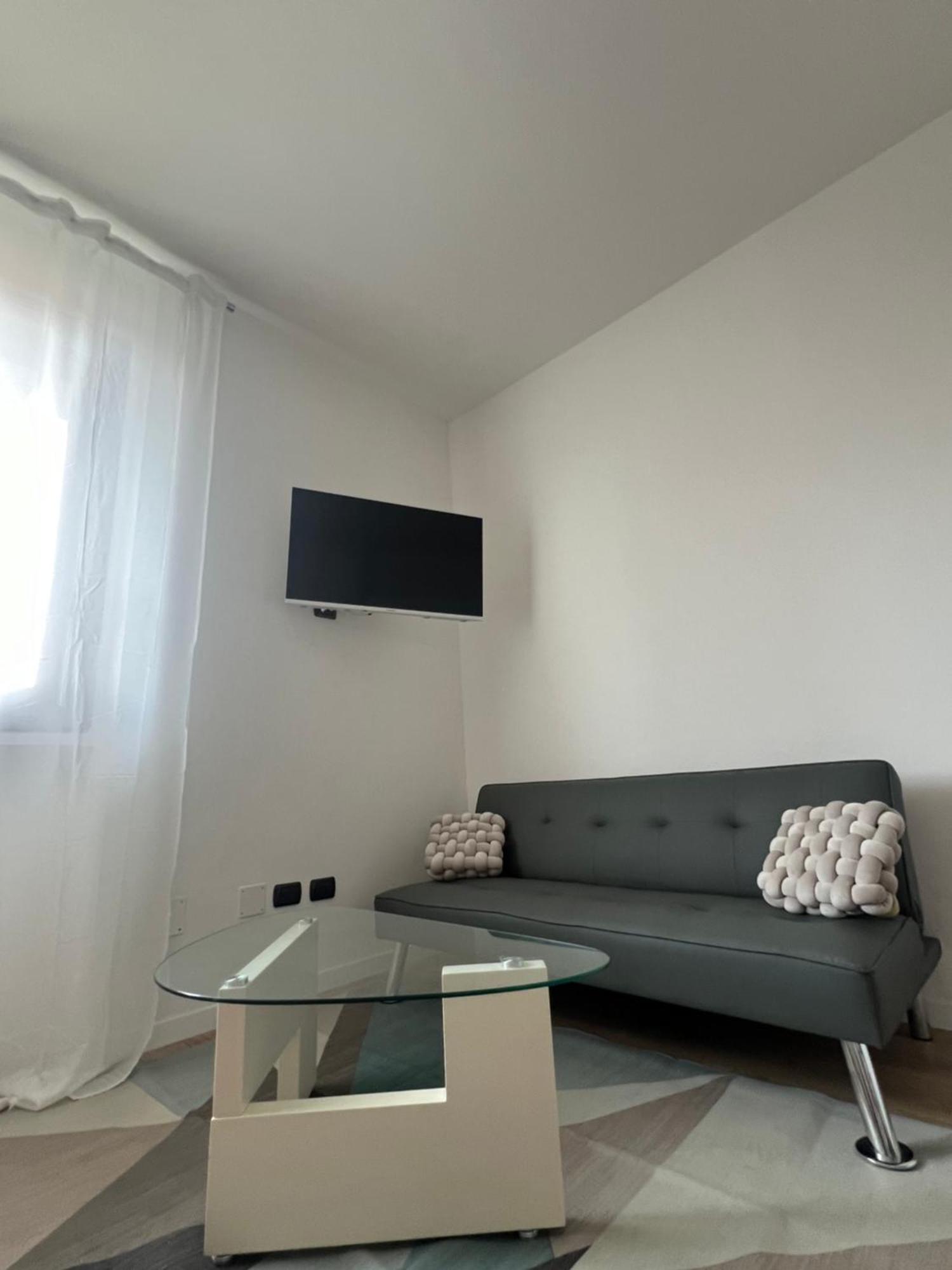 Monolocale Ovidio Aparthotel Milano Exteriör bild